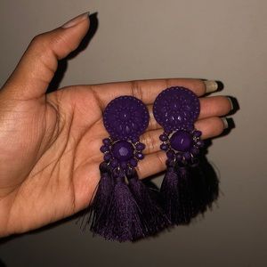 PURPLE GOLD DETAIL DANGLE EARRINGS
